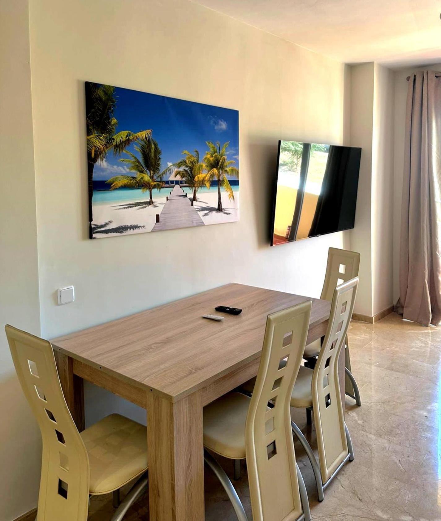 Aldea Beach Boutique Apartment Manilva Exterior photo